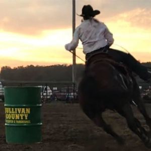 Meet your Posher, Vickie